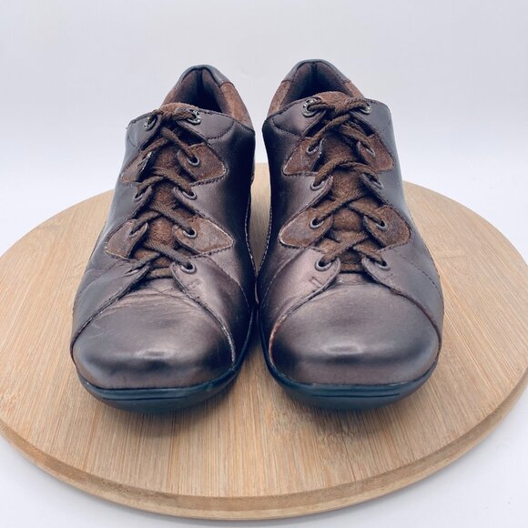 Taos Shoes Womens 9 Brown Leather Lace Up Comfort Flats Boho Cobbler - Picture 3 of 11